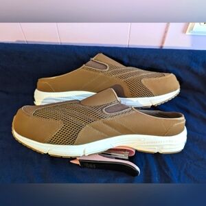 NEW KingSize Men's Big & Tall Slip-on Slides Shoes, size 13 M